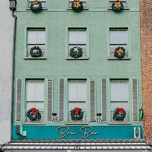 Albergue Bru Bar &, Cork
