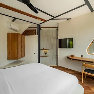 Skove Canggu (Bali)