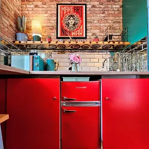 Mary's Artebella Apartment