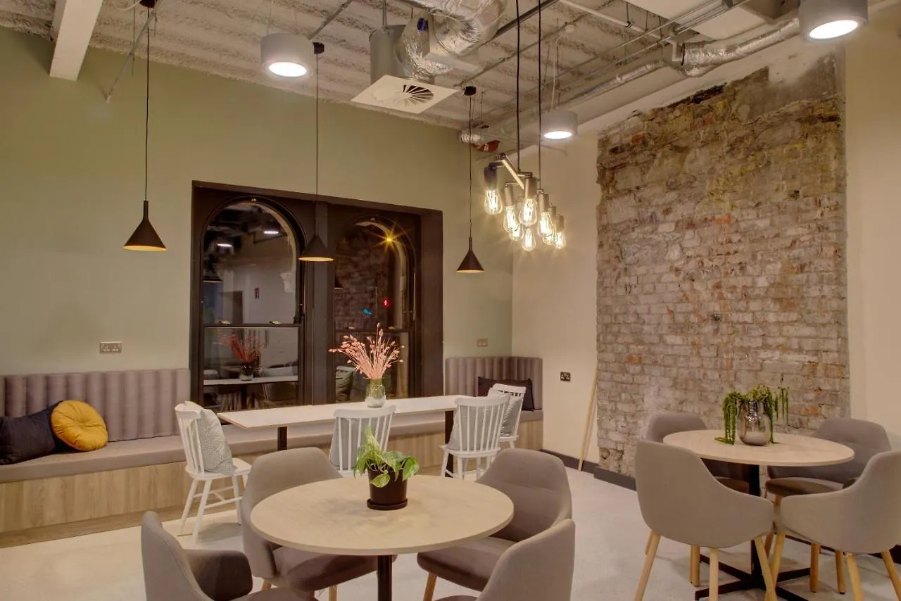 Destiny Student - Broga House Cork Appartement